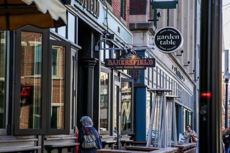 Cozysuites - 1Br With Direct Skybridge Access #1 Indianapolis Eksteriør billede