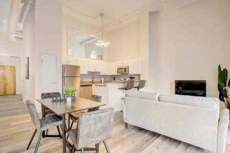 Cozysuites - 1Br With Direct Skybridge Access #1 Indianapolis Eksteriør billede
