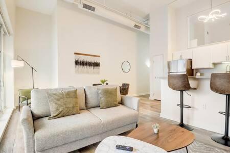 Cozysuites - 1Br With Direct Skybridge Access #1 Indianapolis Eksteriør billede